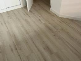 TARIMA LAMINADA AC5 KRONOTEX TOTTAL ROBLE BUDAPEST